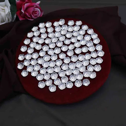Pure Silver Flowers with Design Pack Of 108 35g
